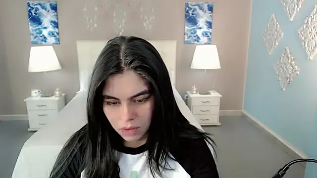 maddissonivanova online show from October 10, 7:15 pm