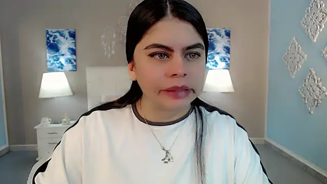 maddissonivanova online show from November 23, 7:13 pm