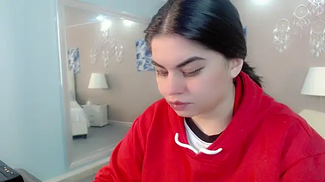 maddissonivanova online show from February 11, 7:03 pm