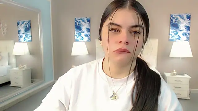 maddissonivanova online show from December 16, 6:50 am