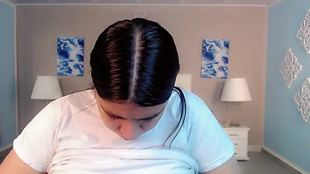 maddissonivanova online show from March 4, 6:59 pm