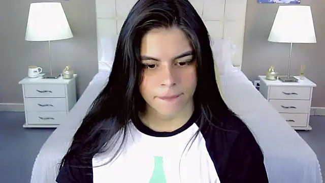 maddissonivanova online show from October 1, 7:40 pm