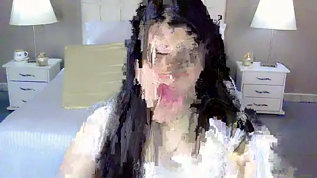 maddissonivanova online show from September 12, 7:24 pm