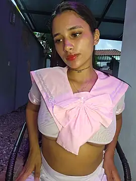 Lorena Mcfly online show from February 22, 11:23 am