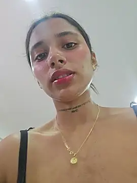 Lorena Mcfly online show from June 28, 12:22 pm