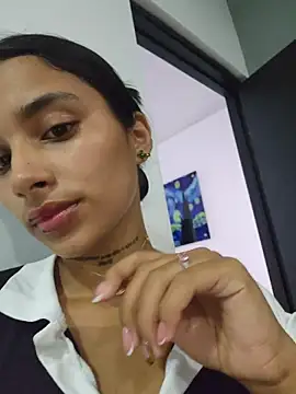 Lorena Mcfly online show from October 24, 12:48 pm