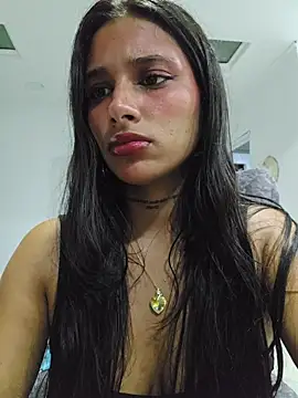 Lorena Mcfly online show from July 12, 10:49 am