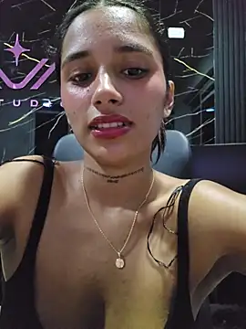 Lorena Mcfly online show from June 20, 10:53 am