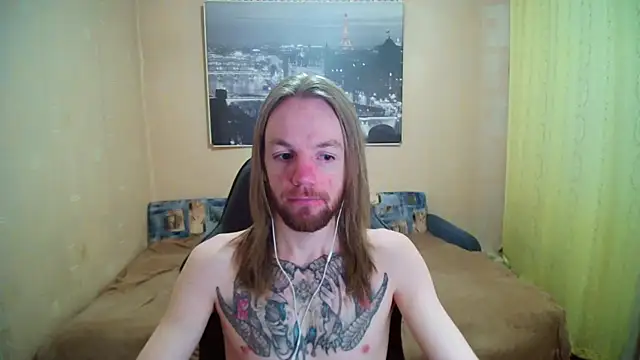 Snapshot of AdamDickens chatting on May 28, 8:04 pm AdamDickens online show from May 28, 8:04 pm