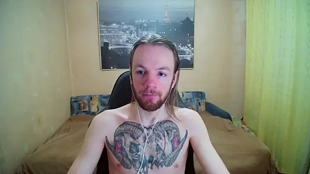 Snapshot of AdamDickens chatting on May 25, 5:55 pm AdamDickens online show from May 25, 5:55 pm