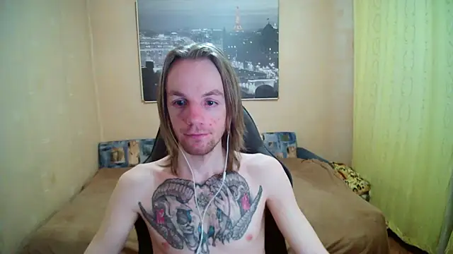 Snapshot of AdamDickens chatting on October 29, 7:57 pm AdamDickens online show from October 29, 7:57 pm