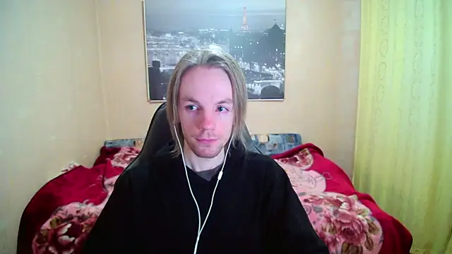 Snapshot of AdamDickens chatting on October 2, 8:45 pm AdamDickens online show from October 2, 8:45 pm
