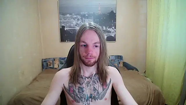 Snapshot of AdamDickens chatting on May 7, 4:32 pm AdamDickens online show from May 7, 4:32 pm