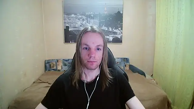 AdamDickens online show from March 31, 6:21 pm