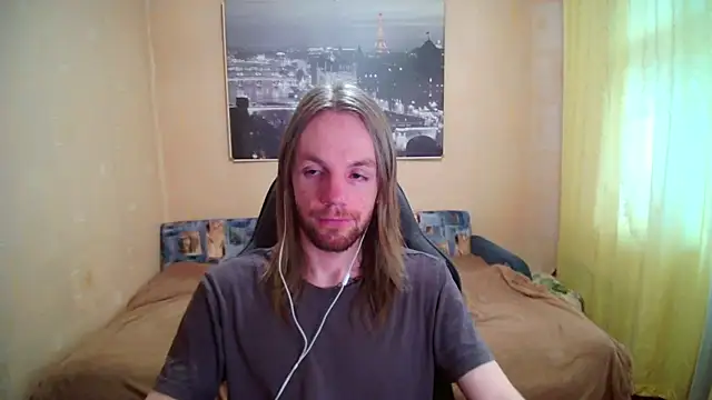 Snapshot of AdamDickens chatting on May 8, 4:22 pm AdamDickens online show from May 8, 4:22 pm