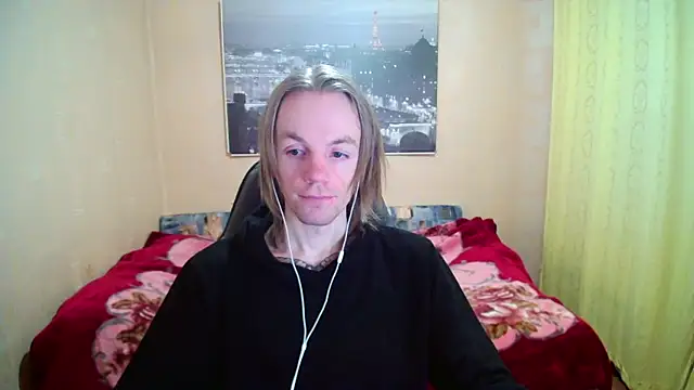Snapshot of AdamDickens chatting on September 27, 9:43 pm AdamDickens online show from September 27, 9:43 pm