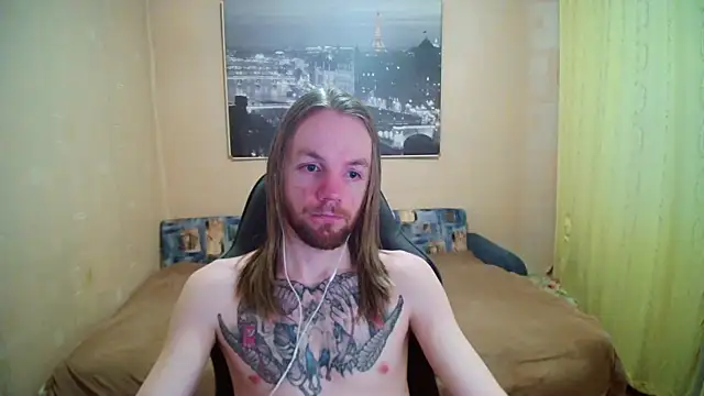 Snapshot of AdamDickens chatting on May 24, 5:46 pm AdamDickens online show from May 24, 5:46 pm