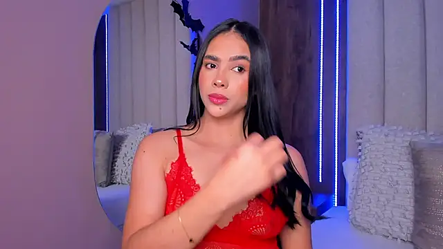 LucySalvatore  online show from October 21, 4:17 pm