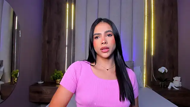 LucySalvatore  online show from September 23, 2:46 pm