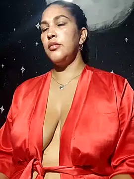 Ivy horse  online show from April 14, 2:05 am