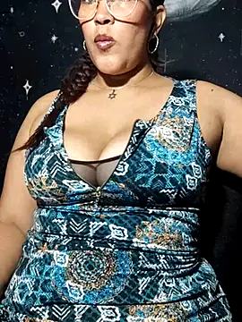 Ivy horse  online show from April 12, 3:10 am