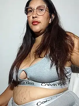 Ivy horse  online show from March 8, 2:37 am