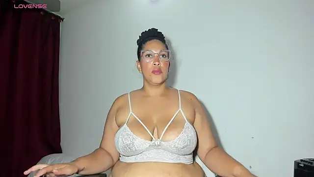 Ivy horse  online show from February 19, 1:24 am