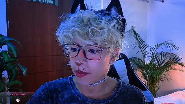 taichi bluy online show from October 17, 1:57 pm