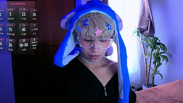 taichi bluy online show from November 28, 6:19 pm