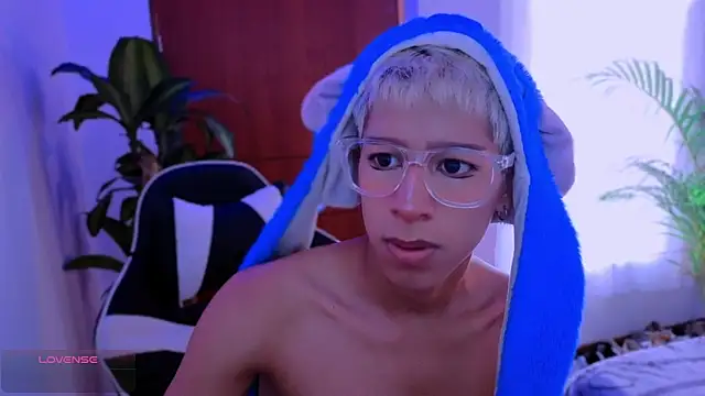 taichi bluy online show from September 30, 8:15 pm