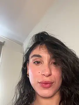 MonicaSalvatore online show from November 3, 7:39 pm