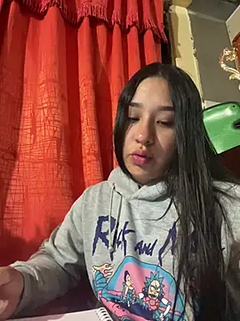 BELLAALEJA online show from April 29, 12:48 am