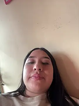 BELLAALEJA online show from April 26, 6:38 pm