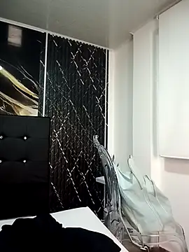 Witch Scarlet online show from March 6, 1:11 am