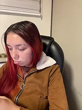 Karen18 boobs online show from February 8, 2:09 am