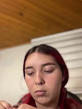 Snapshot of Karen18_boobs chatting on November 12, 2:37 am Karen18 boobs online show from November 12, 2:37 am