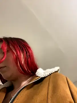 Snapshot of Karen18_boobs chatting on November 28, 1:28 am Karen18 boobs online show from November 28, 1:28 am