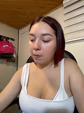 Snapshot of Karen18_boobs chatting on June 21, 1:22 am Karen18 boobs online show from June 21, 1:22 am