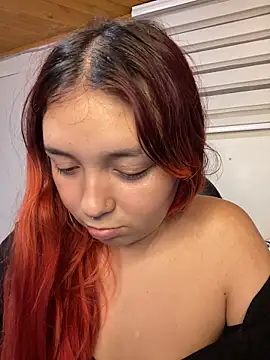 Karen18 boobs online show from February 21, 2:02 am