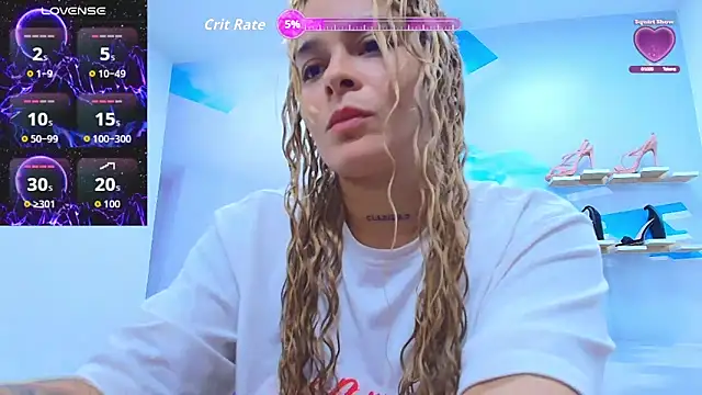 Snapshot of ESMERALDA-BLUE chatting on September 24, 7:53 pm ESMERALDA-BLUE online show from September 24, 7:53 pm