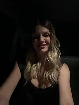 Isabella kiko online show from April 7, 7:37 pm