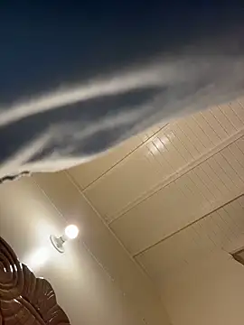 iriebusty online show from March 7, 1:34 am