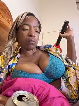 iriebusty online show from March 26, 3:21 pm