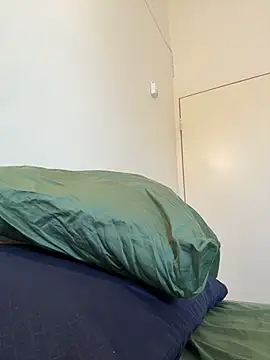 iriebusty online show from February 6, 2:13 pm