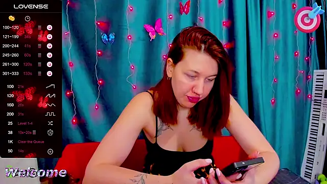 Haley Nikki online show from February 16, 1:37 am