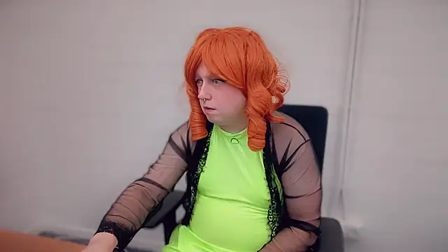 Snapshot of ElizaAndrea chatting on January 9, 1:29 pm ElizaAndrea online show from January 9, 1:29 pm