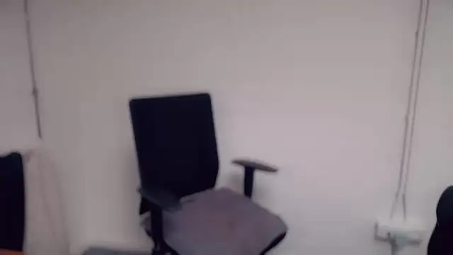 Snapshot of ElizaAndrea chatting on September 14, 2:17 pm ElizaAndrea online show from September 14, 2:17 pm