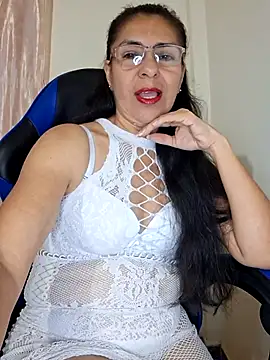 Snapshot of Natasha_50 chatting on September 11, 1:05 am Natasha 50 online show from September 11, 1:05 am