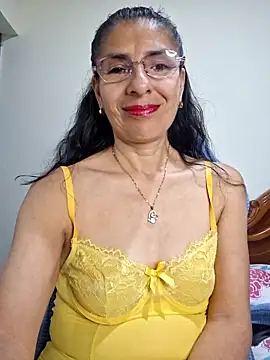 Snapshot of Natasha_50 chatting on June 12, 1:03 am Natasha 50 online show from June 12, 1:03 am