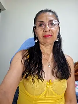 Snapshot of Natasha_50 chatting on June 26, 4:07 am Natasha 50 online show from June 26, 4:07 am